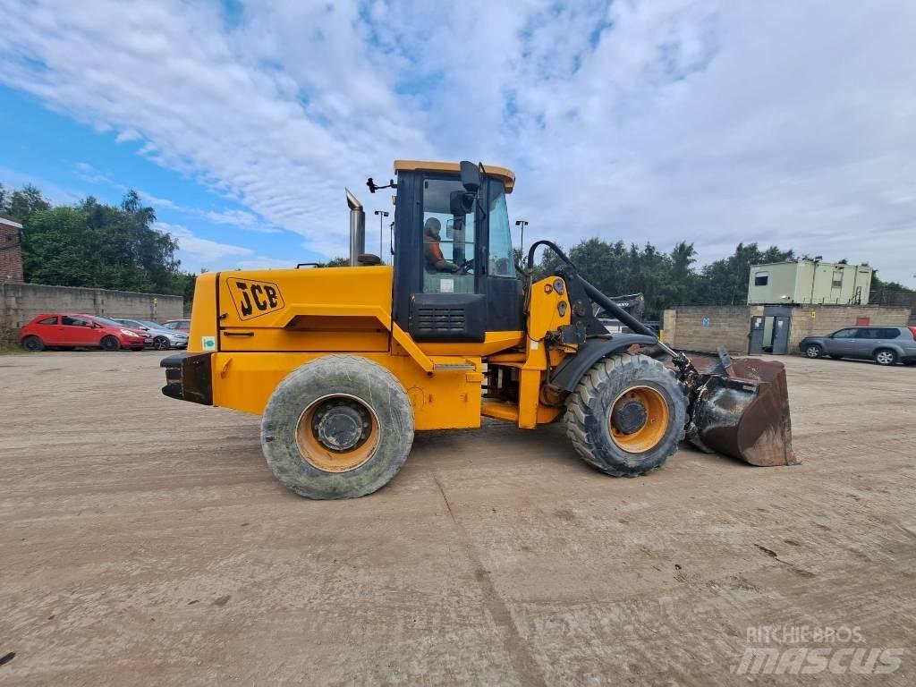 JCB 426 Pale gommate