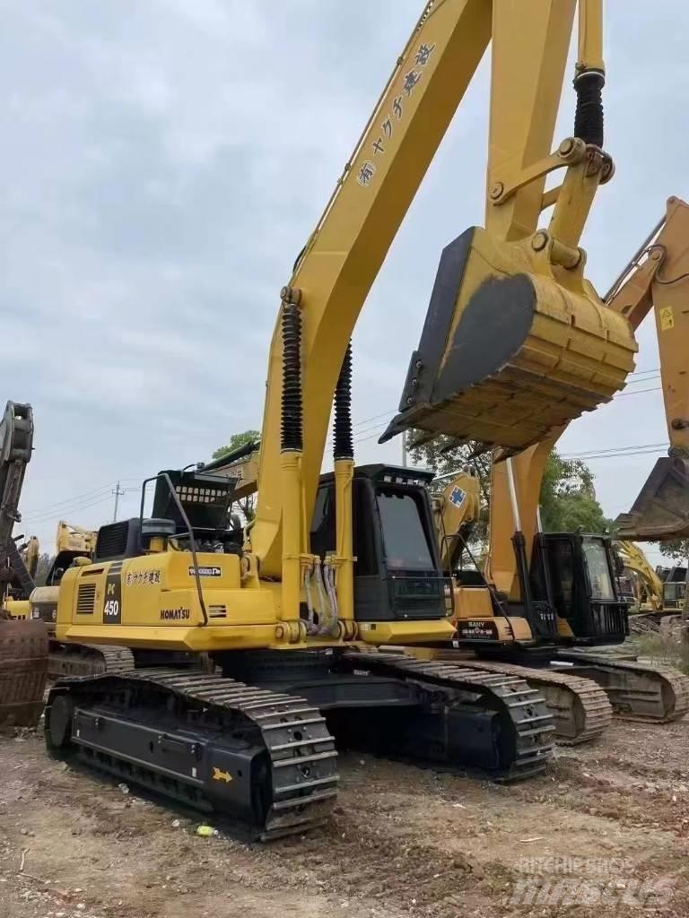 Komatsu PC450-8 Escavatori cingolati