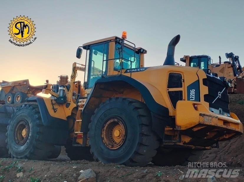 Volvo L 220 G Pale gommate