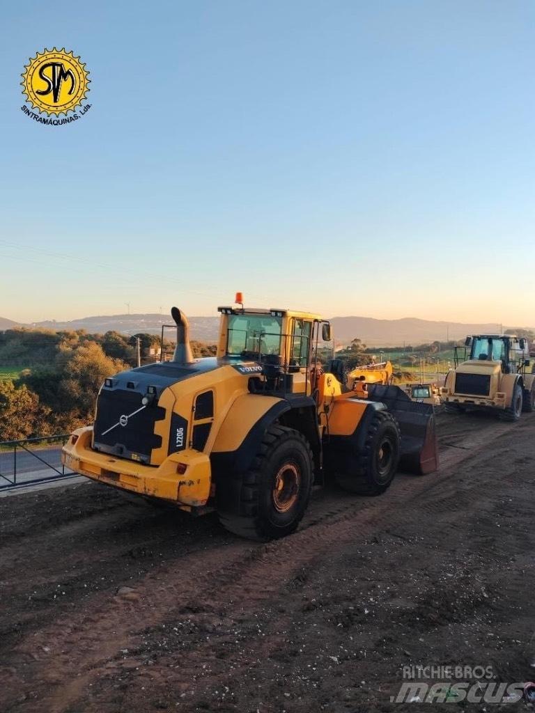 Volvo L 220 G Pale gommate