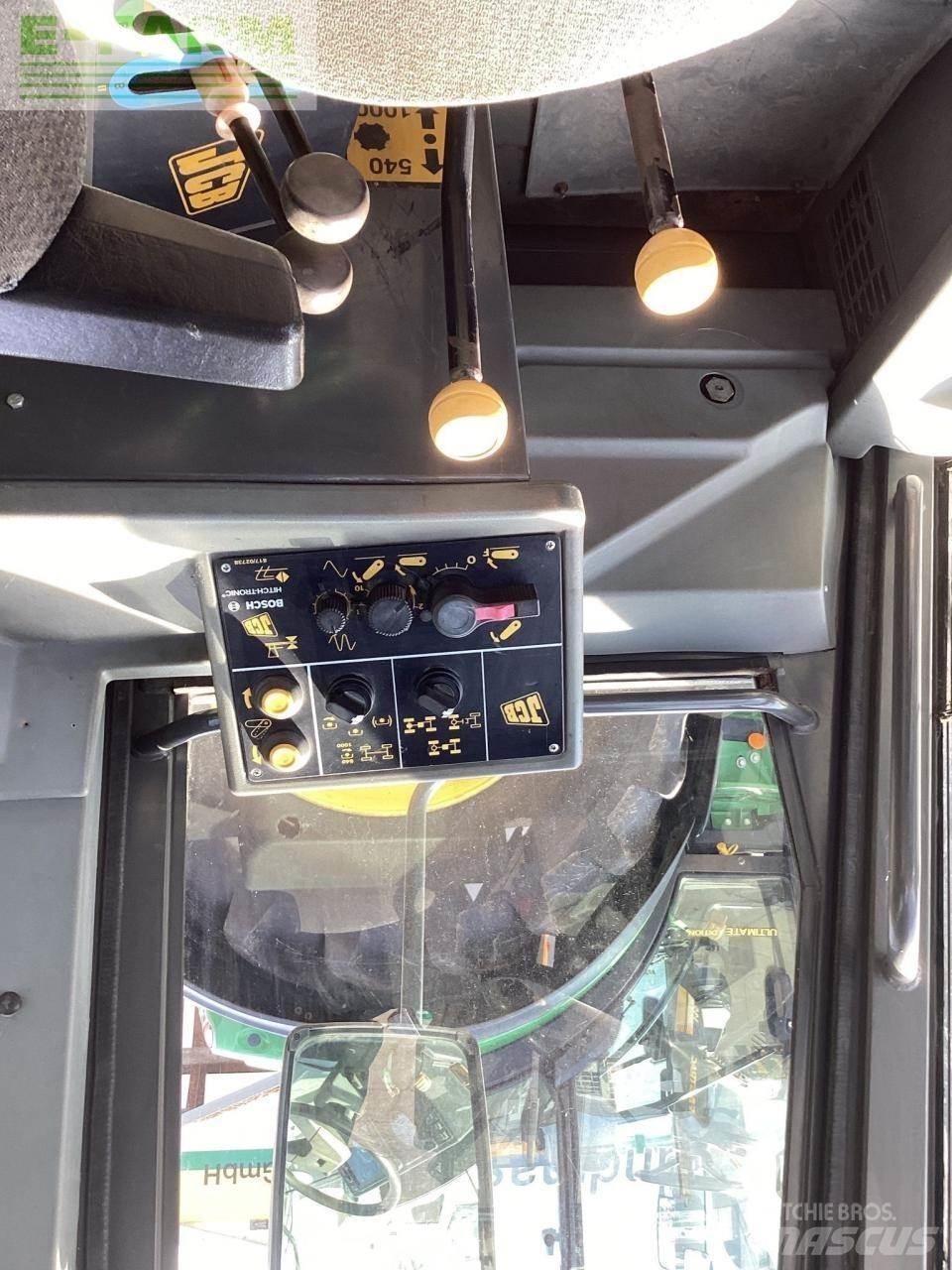 JCB Fastrac 145 Trattori