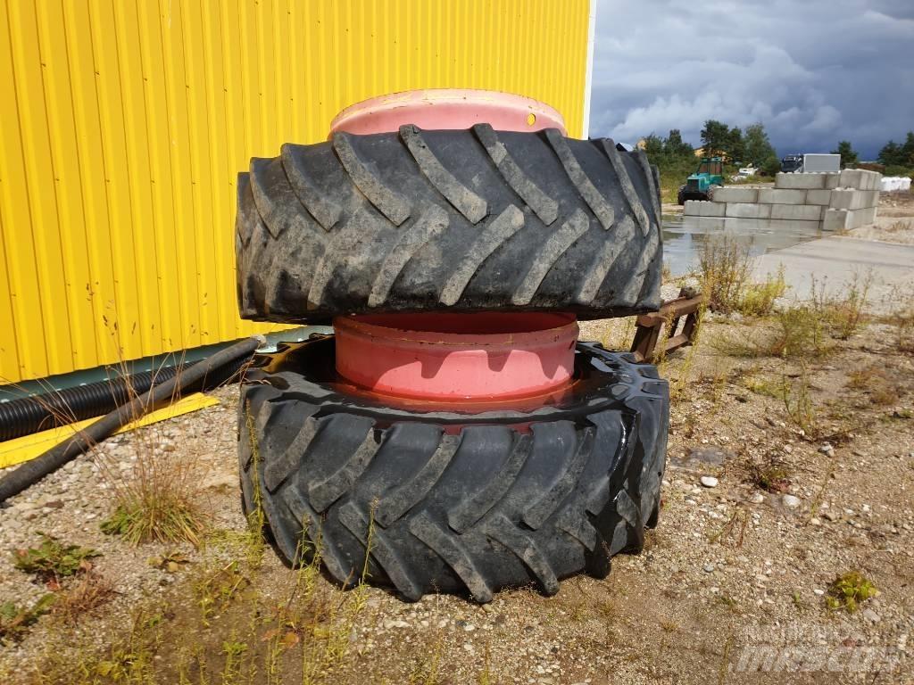 Goodyear 650/65R42 Pneumatici, ruote e cerchioni