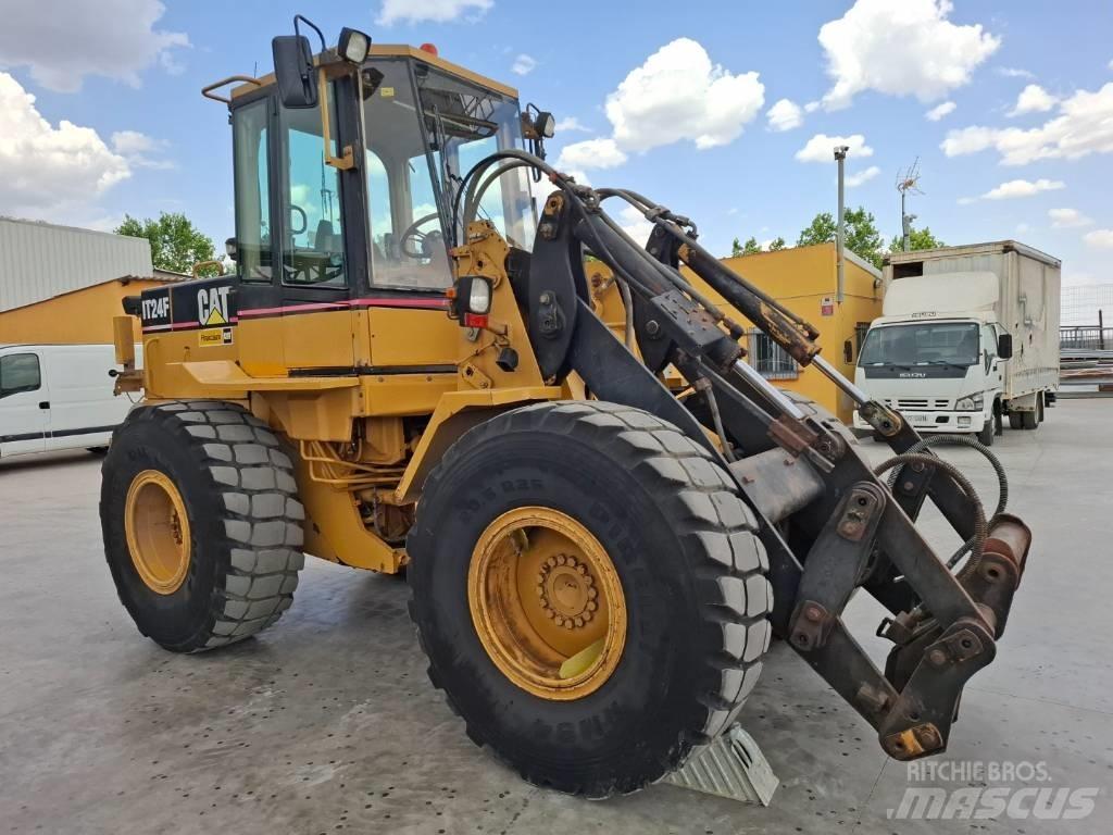 CAT IT 24 F Pale gommate