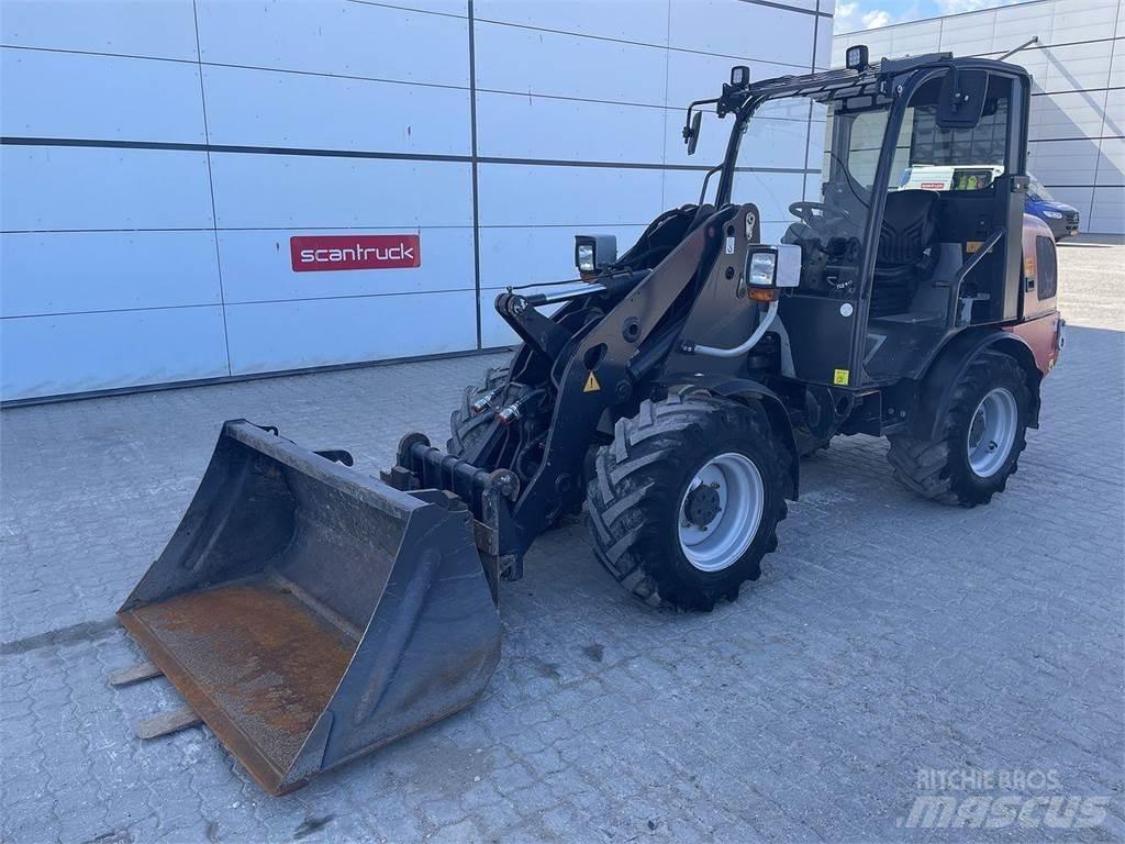 Weidemann 2070 Pale multiuso