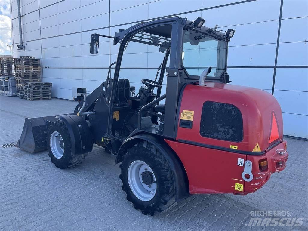 Weidemann 2070 Pale multiuso