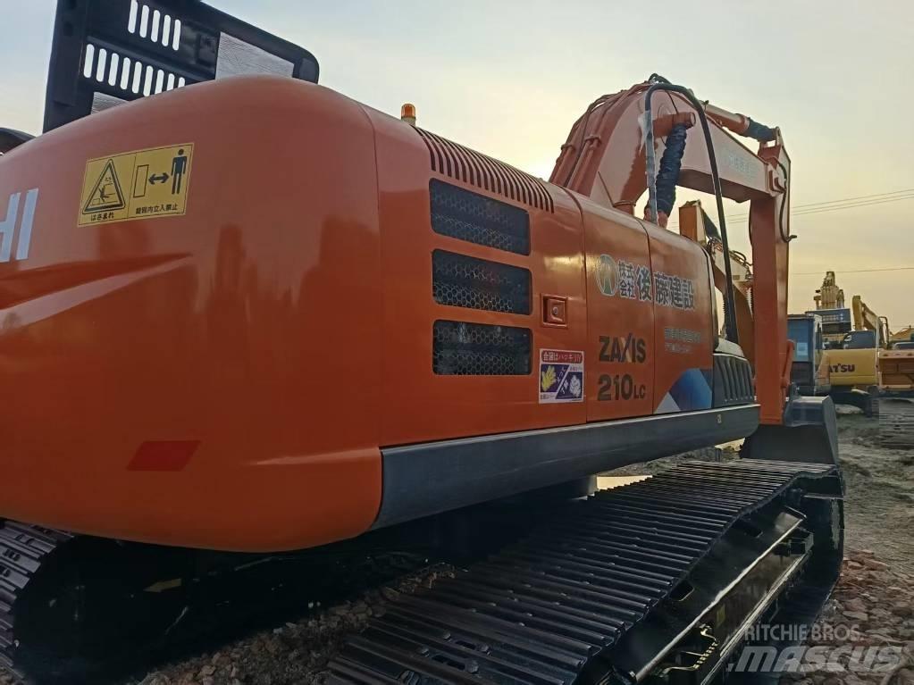 Hitachi ZX210LC Escavatori cingolati