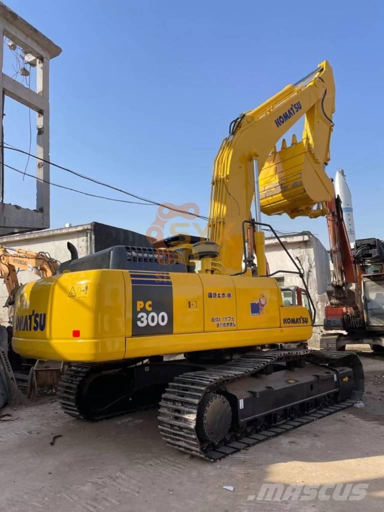 Komatsu PC 300 Escavatori cingolati