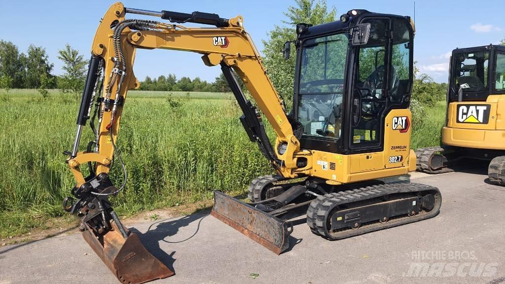 CAT 302.7 DCR 07A Miniescavatori