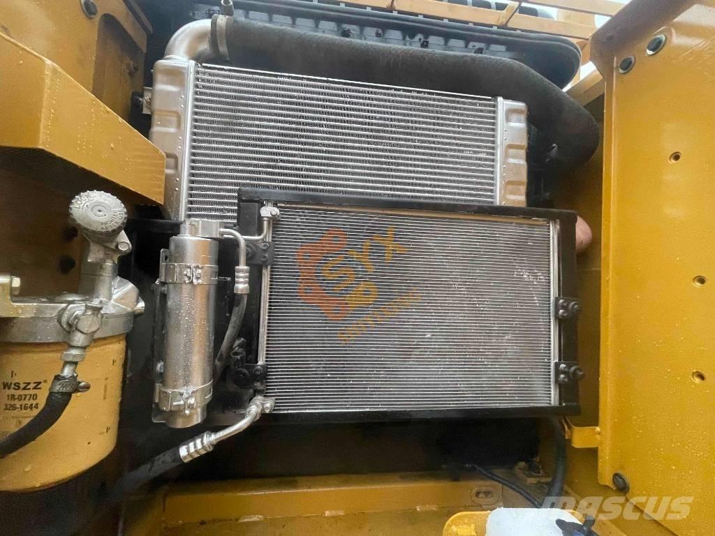 CAT CAT320 D2 Escavatori cingolati