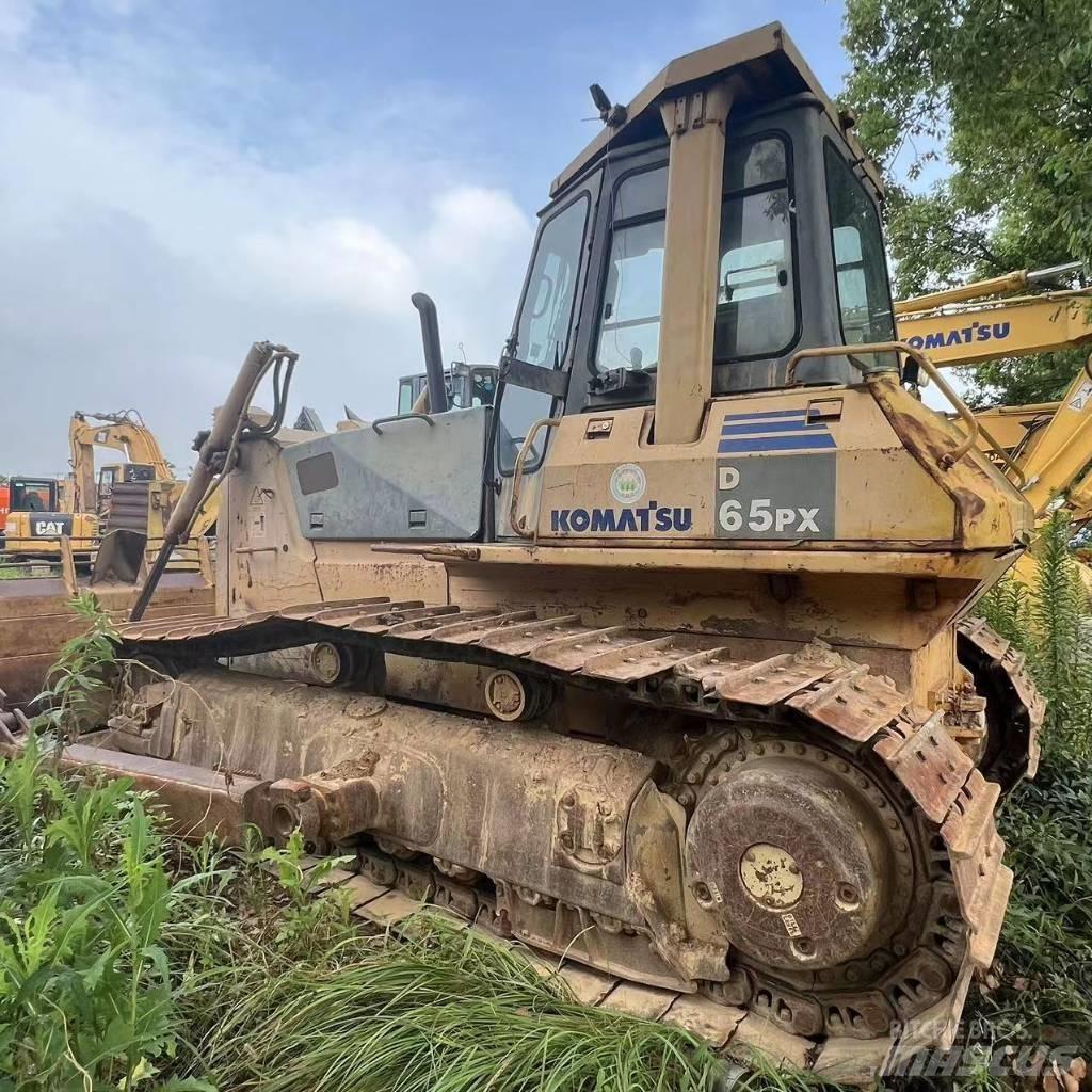 Komatsu D 65 P-12 Dozer cingolati