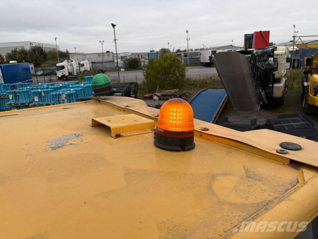 Komatsu HM300-3 Dumpers articolati