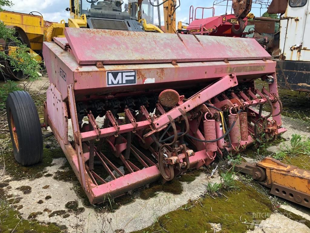 Massey Ferguson 30 Seminatrici combinate