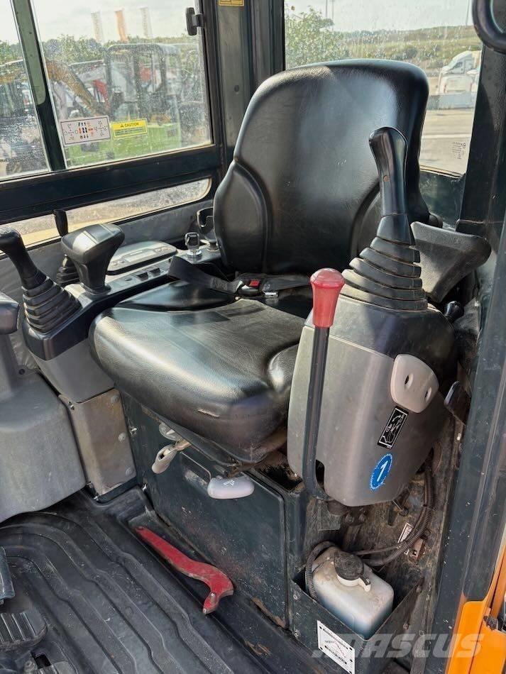 Hyundai R25Z-9 AK Miniescavatori