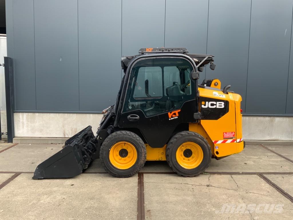 JCB 155 Mini Pale Gommate