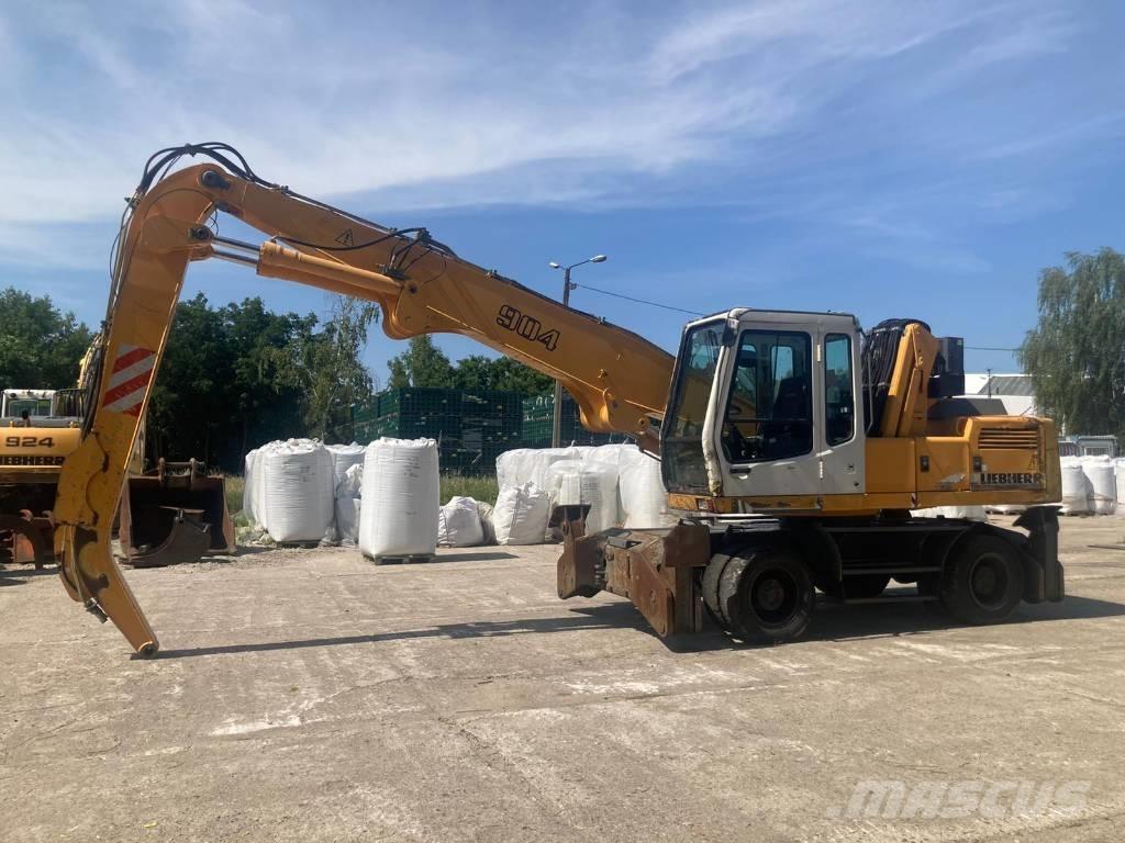 Liebherr A 904 Movimentazione rifiuti