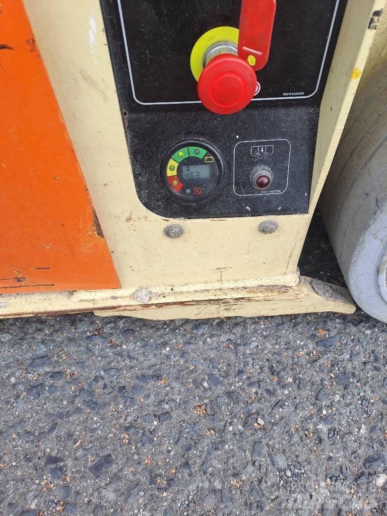 JLG 10rs Piattaforme a pantografo