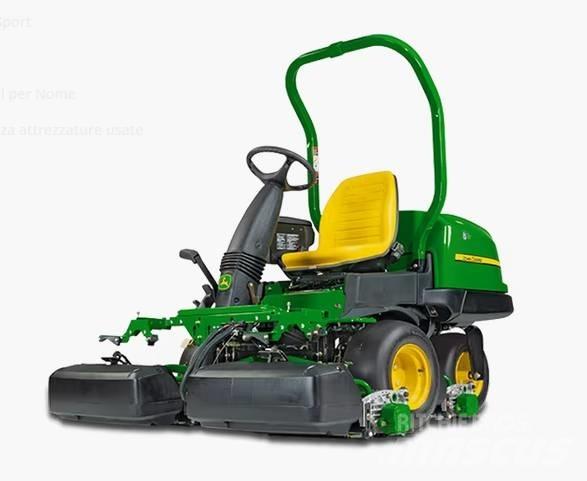 John Deere 2500 A Tosaerba per il green