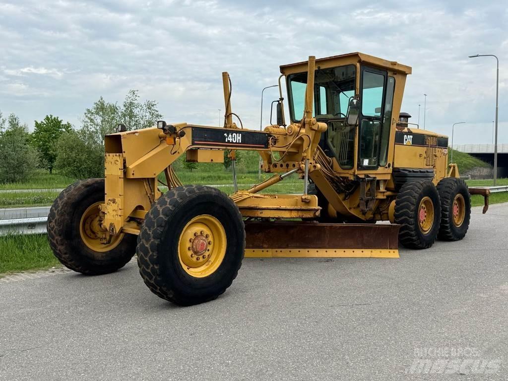 CAT 140H Motorgraders