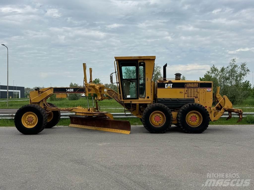 CAT 140H Motorgraders