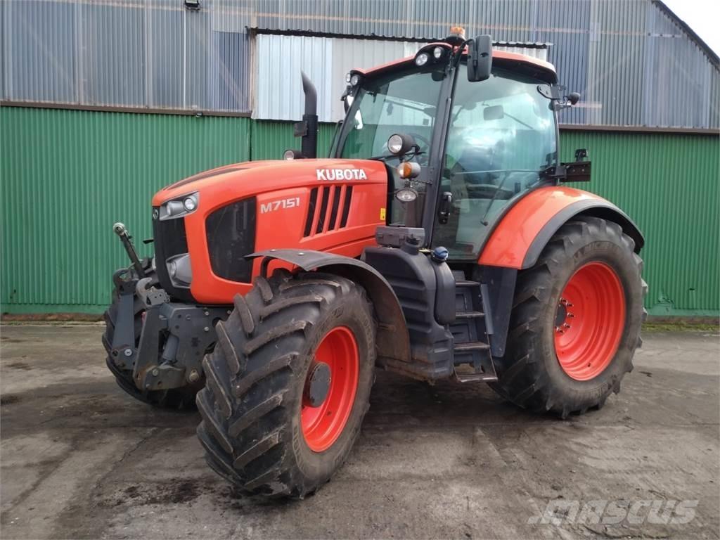 Kubota M7151 Trattori