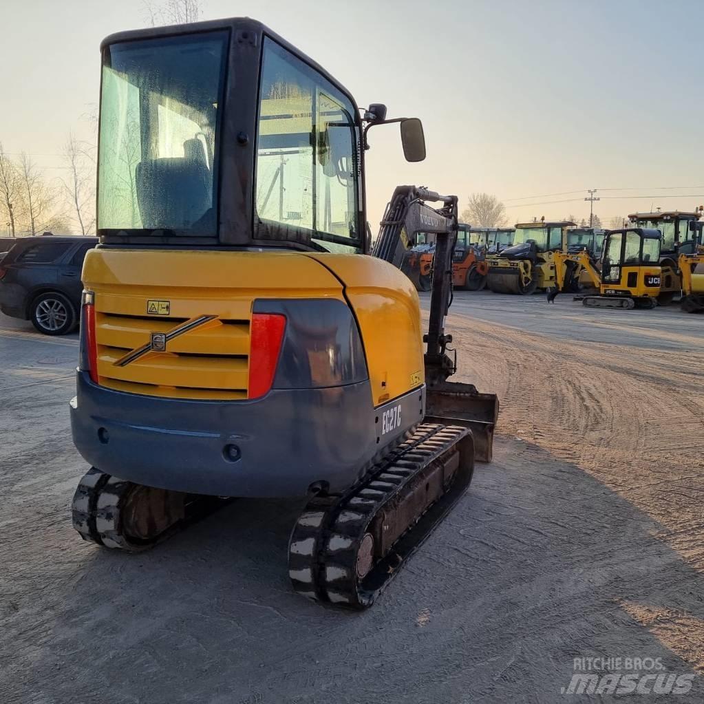 Volvo EC 27 C Miniescavatori