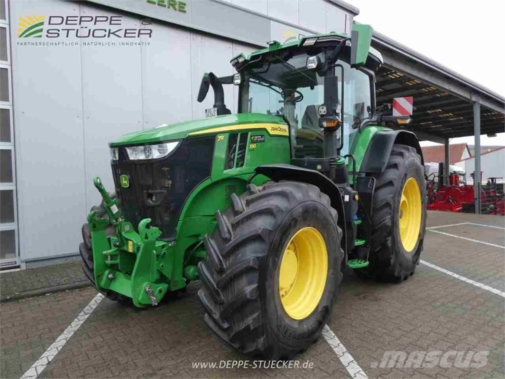 John Deere 7R 330 Trattori