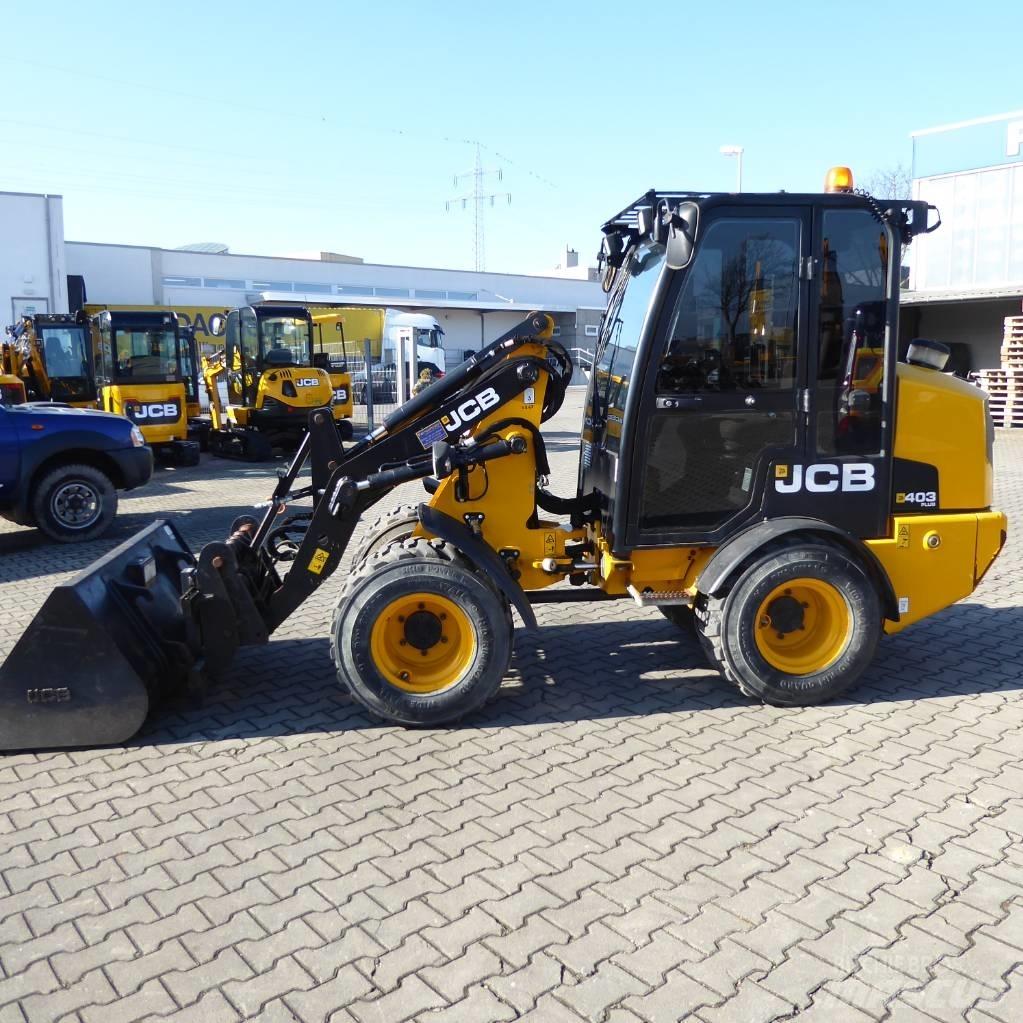 JCB 403 plus Pale gommate