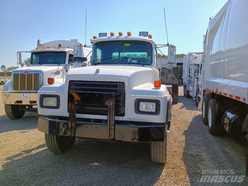 Mack RD 688 S Camion dei rifiuti