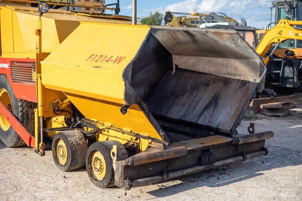 Dynapac F121-4W Finitrici