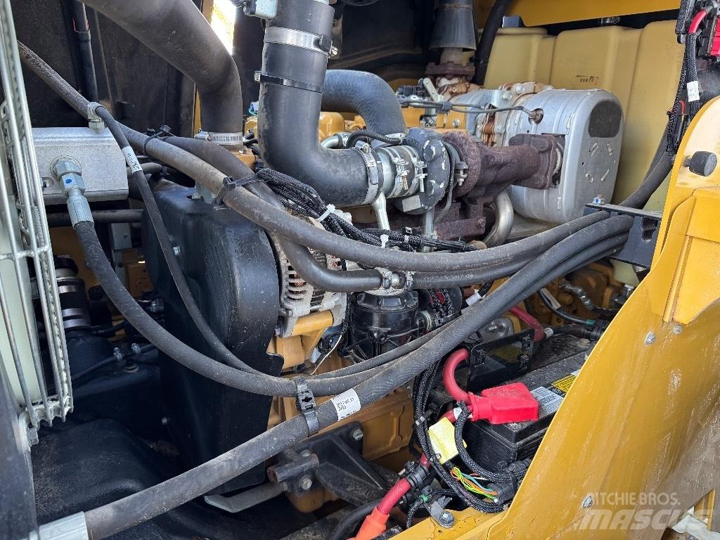CAT 914 K Pale gommate