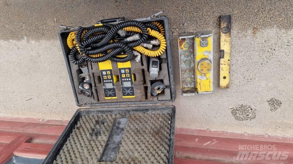 Bomag BF 300 Finitrici