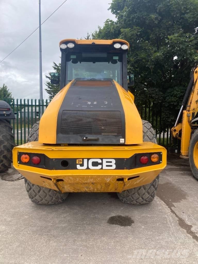 JCB VM137 2015 Rulli monotamburo