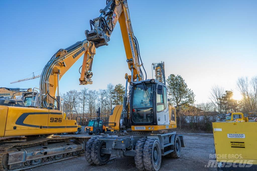 Liebherr A 916 Escavatori gommati