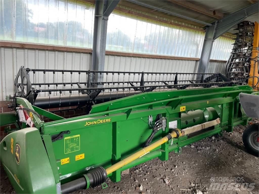 John Deere 622R Decespugliatrici e trinciatrici idrauliche