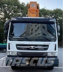 Jinwoo JW450 Piattaforme autocarrate