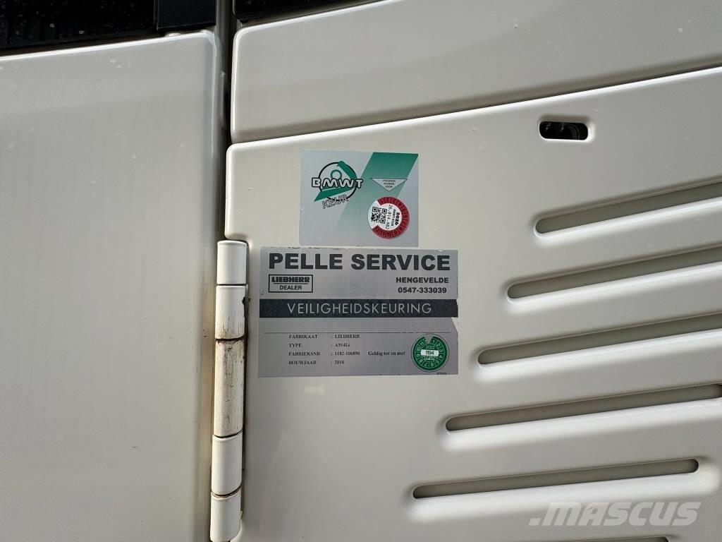Liebherr A914 Escavatori gommati
