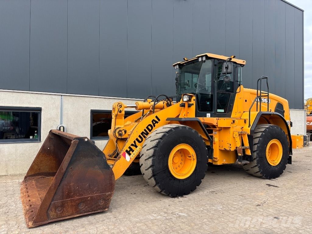 Hyundai HL 960 - 955 Pale gommate