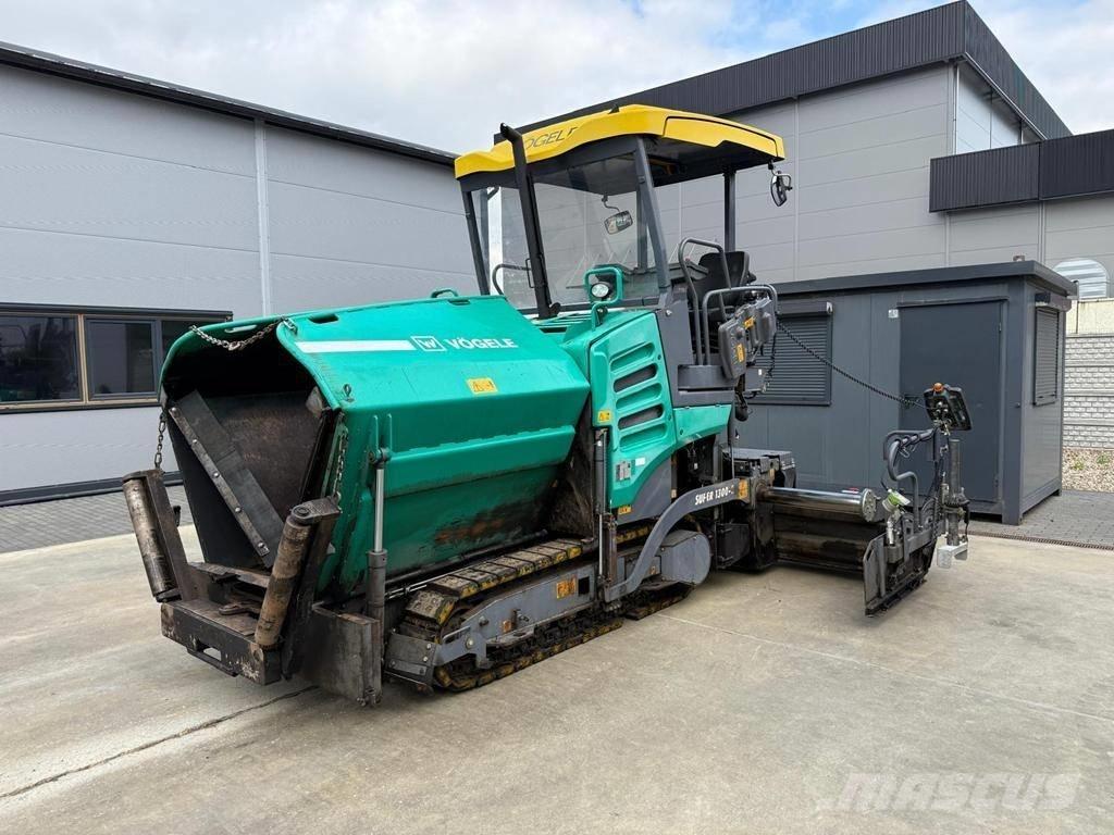 Vögele Super 1300-3i Finitrici