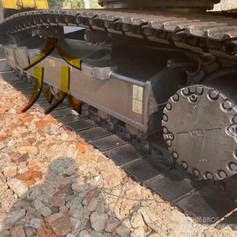 Komatsu PC 200 Escavatori cingolati