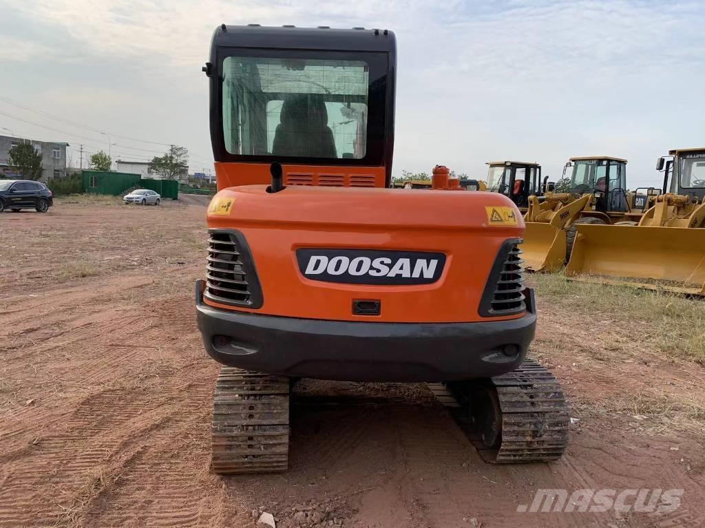 Doosan DX 55 Miniescavatori