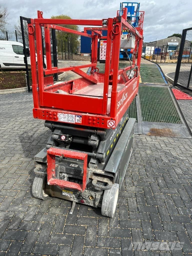 SkyJack SJ 3219 Piattaforme a pantografo