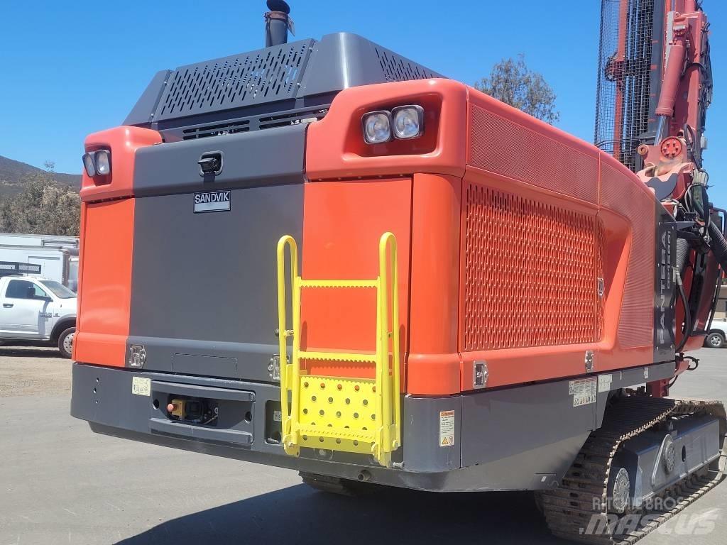 Sandvik DP 1500 i Perforatrici di superficie