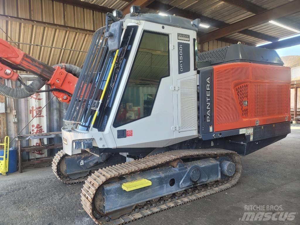 Sandvik DP 1500 i Perforatrici di superficie