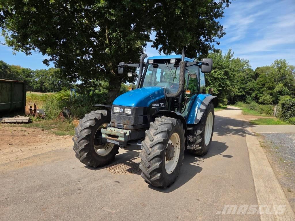 New Holland TS 115 Trattori