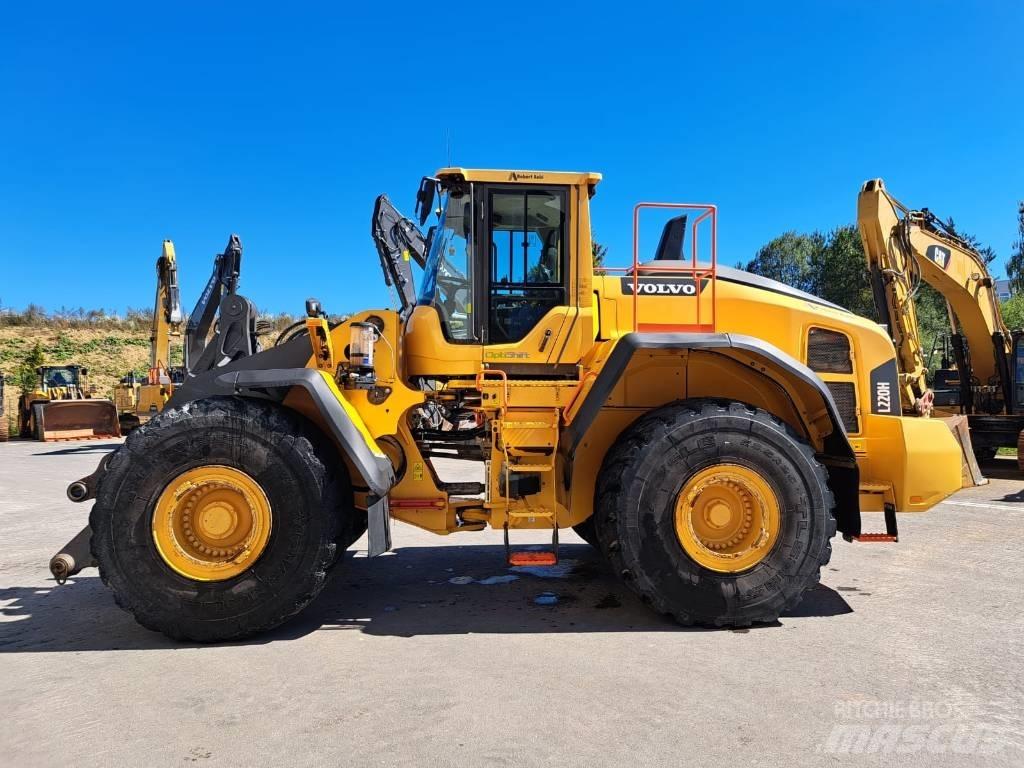 Volvo L 220 H Pale gommate
