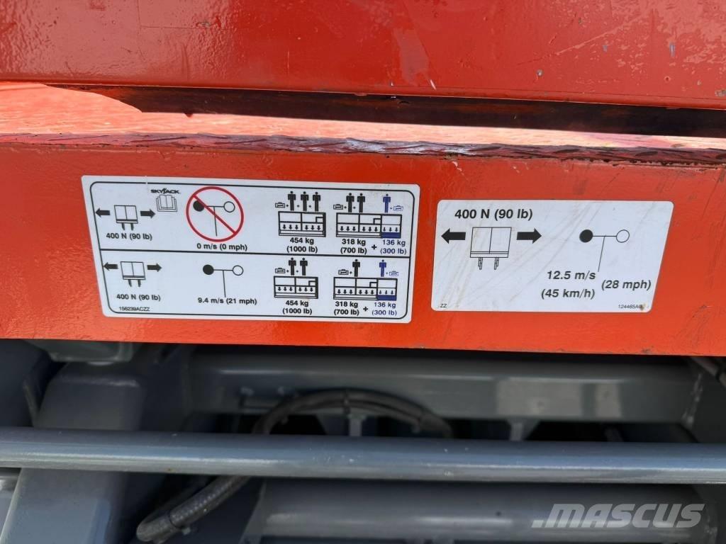 SkyJack SJ 4626 Piattaforme a pantografo
