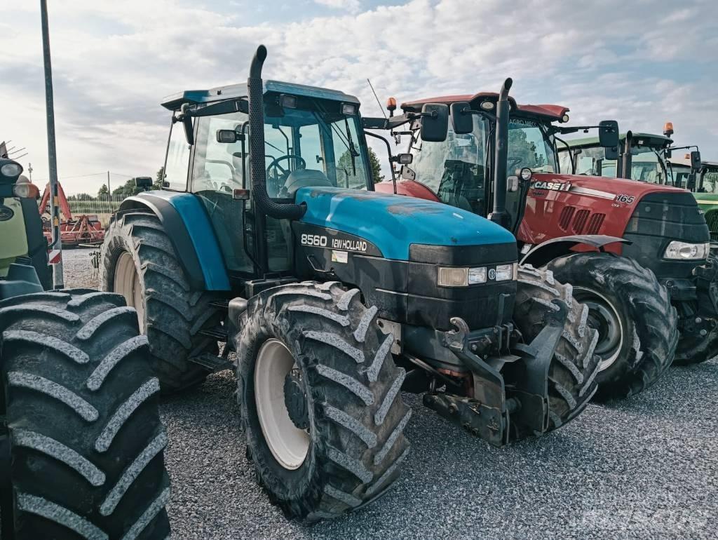 New Holland 8560 Trattori