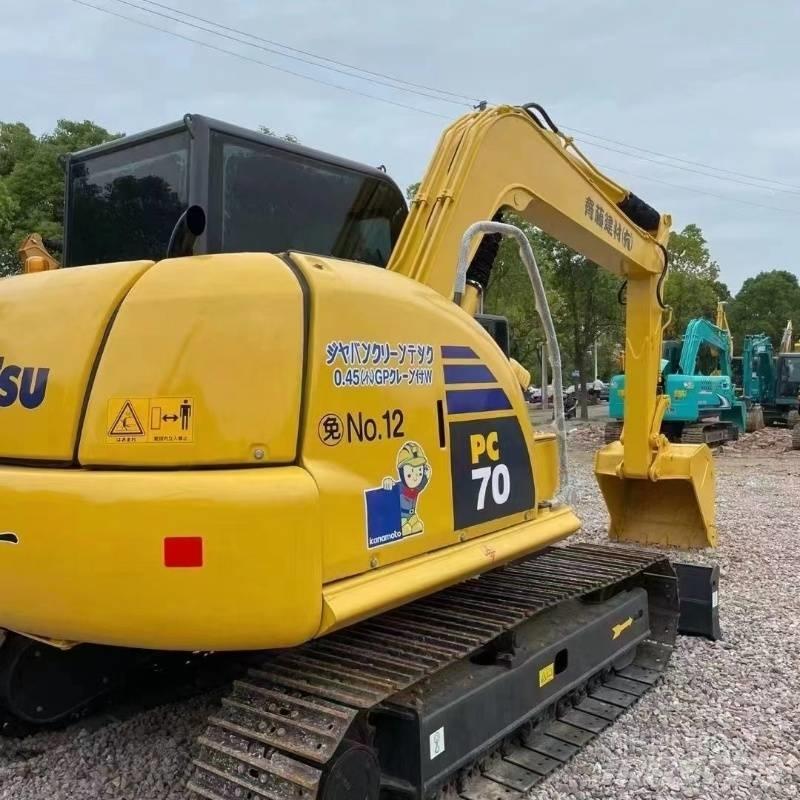 Komatsu PC70 Escavatori cingolati