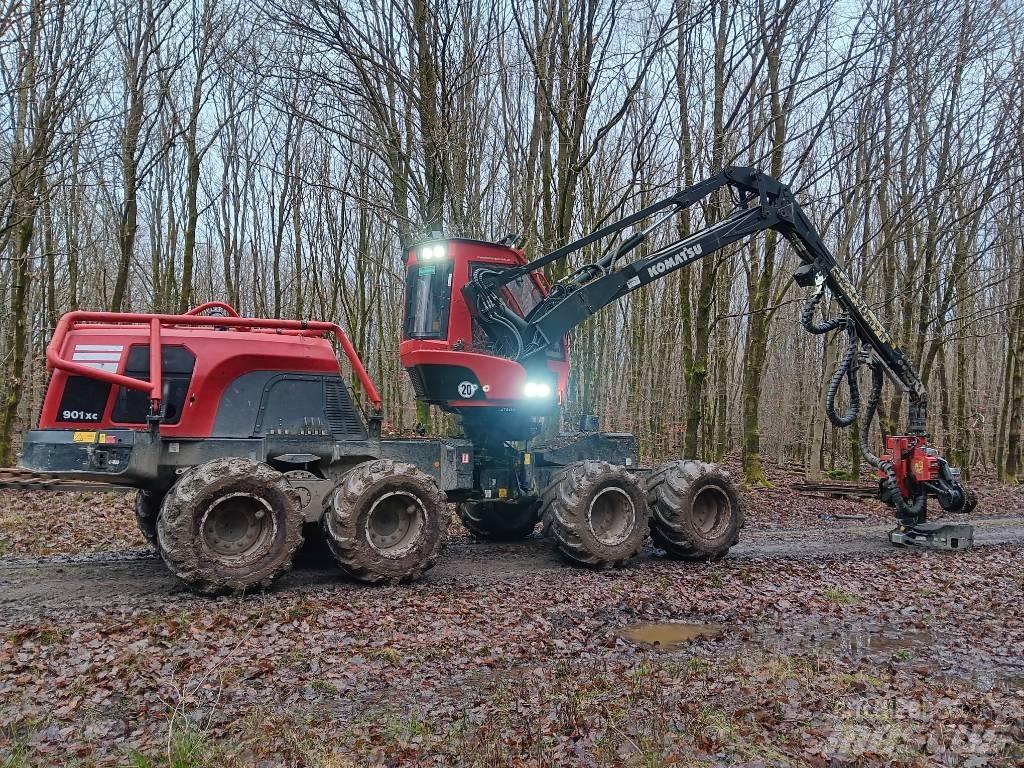 Komatsu 901 XC Abbattitrici, Disboscatrici