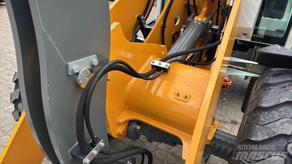 Liebherr L 506 Escavatori speciali